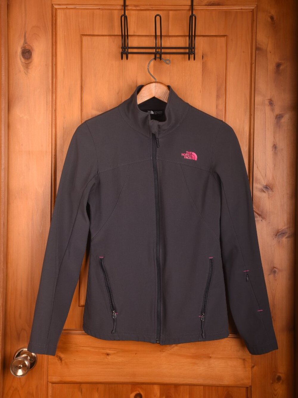 Women's Gray The North Face Soft Shell Fleece Lined Jacket Size Medium